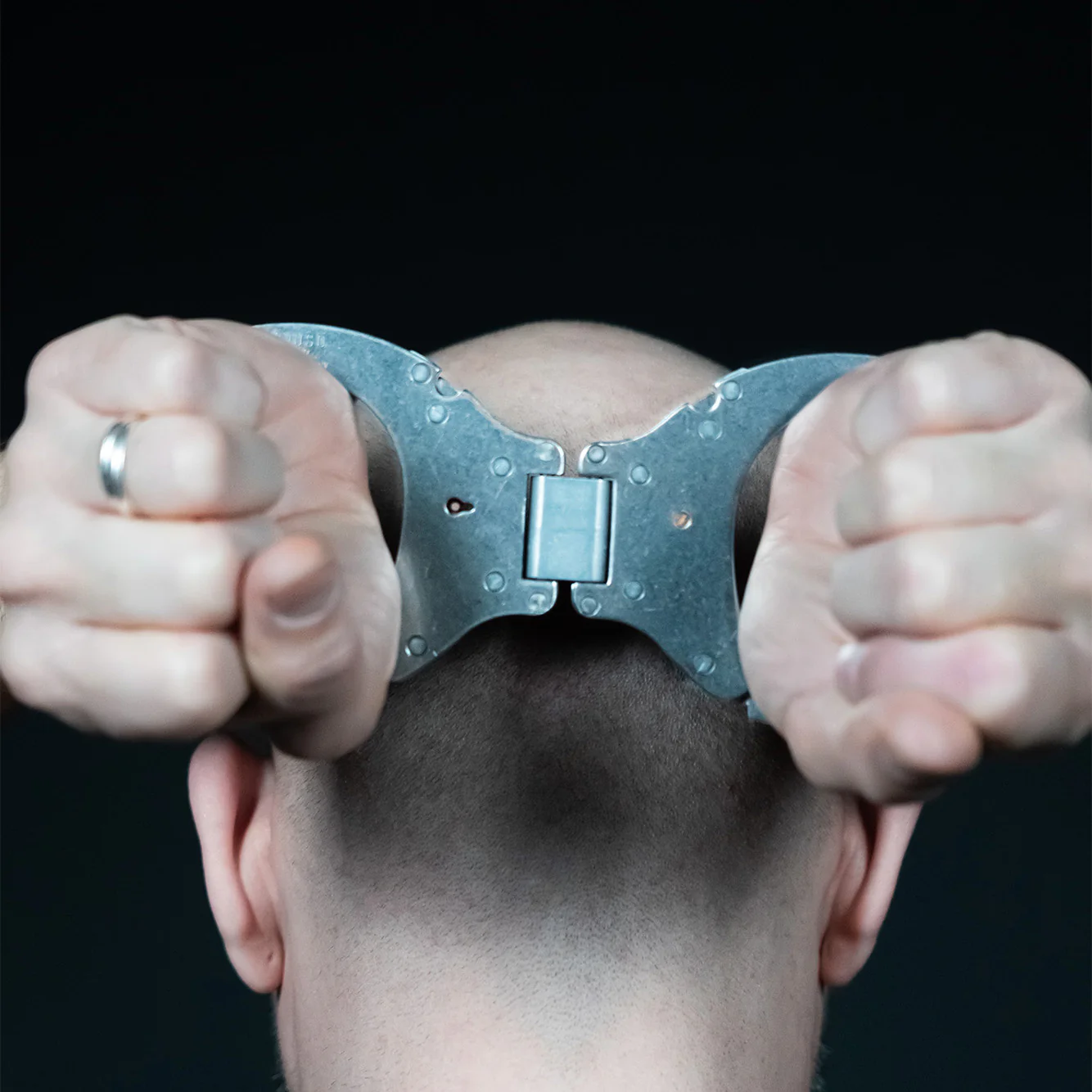 CLEJUSO GERMAN POLICE CUFFS 19R SLV - Image 3