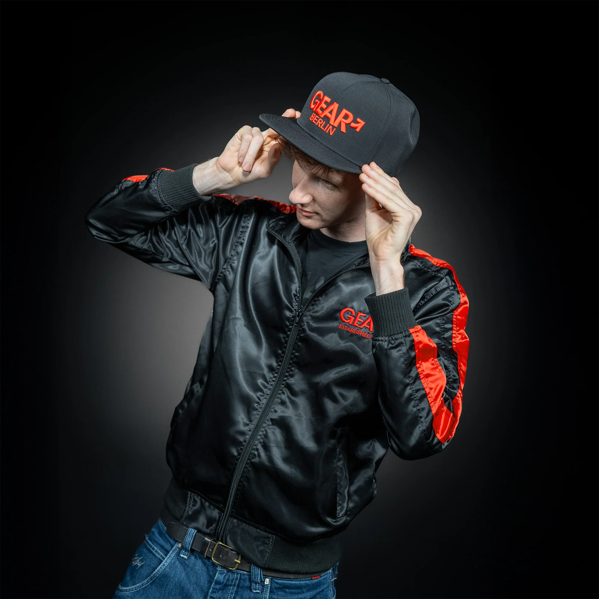 GEAR CRUISE CAP FLAT BLK/RED SNAP - Image 3