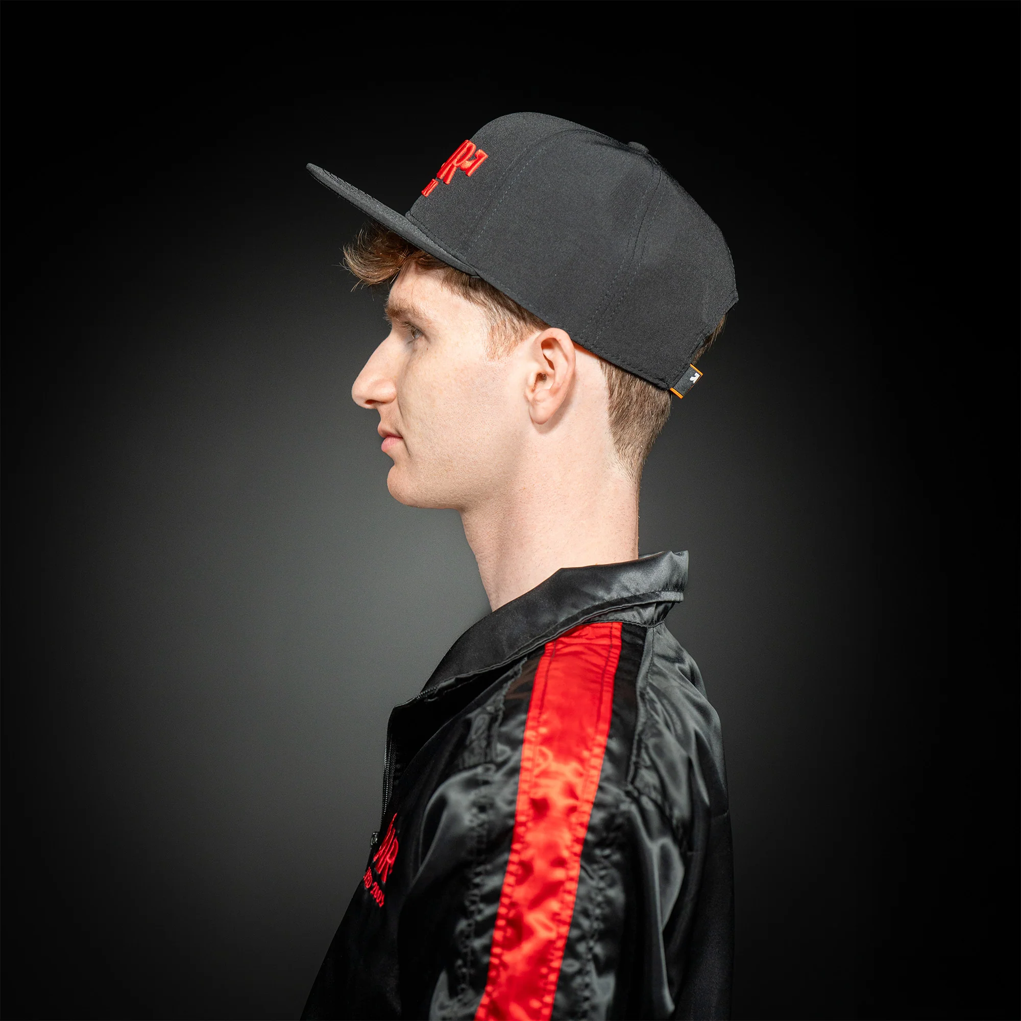 GEAR CRUISE CAP FLAT BLK/RED SNAP - Image 4