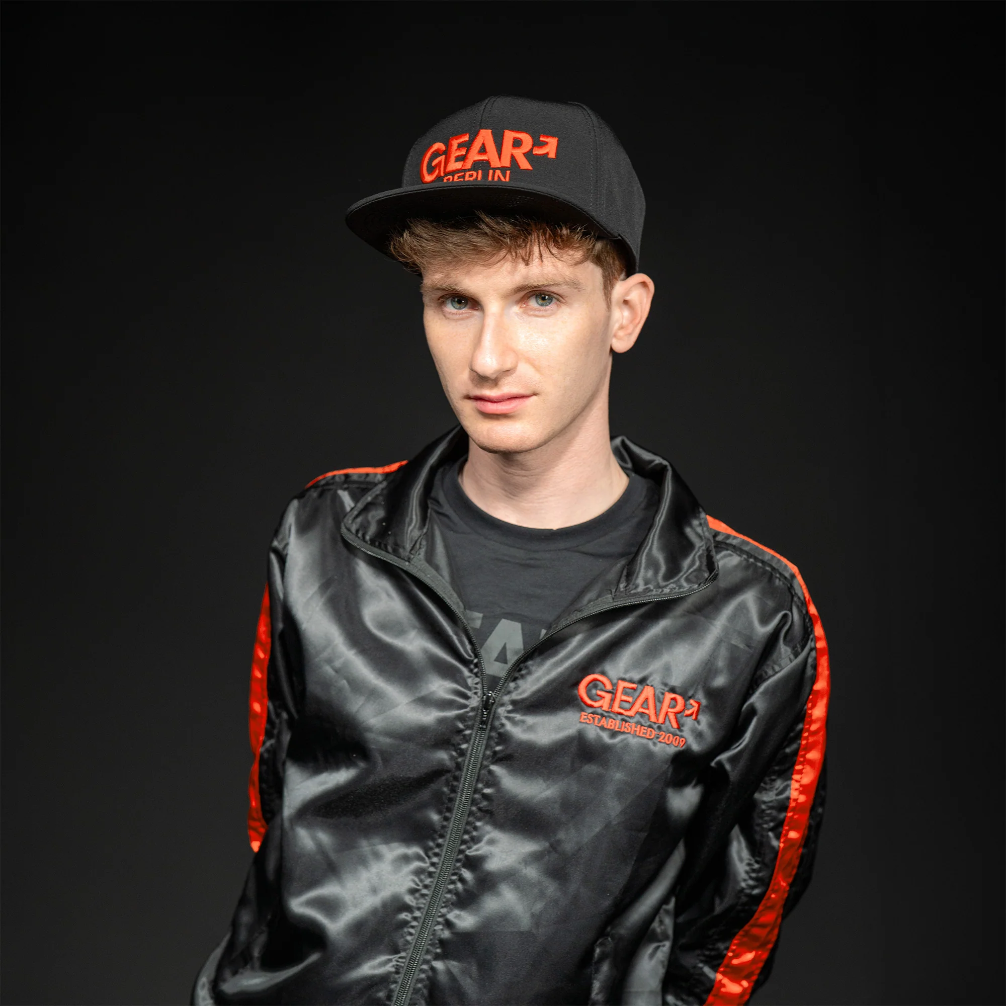 GEAR CRUISE CAP FLAT BLK/RED SNAP - Image 5