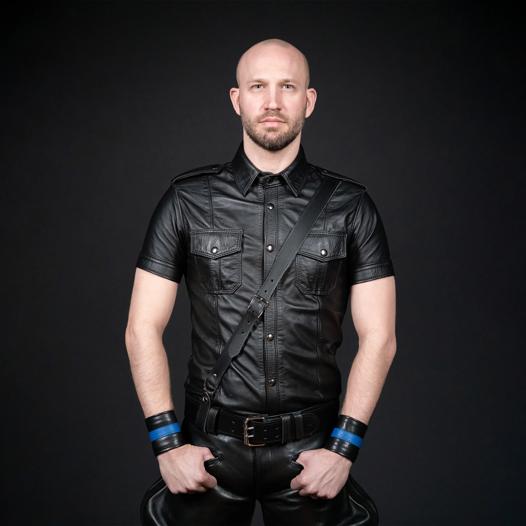 GEAR LEATHER WRIST WALLET BLK / BLUE - Image 3