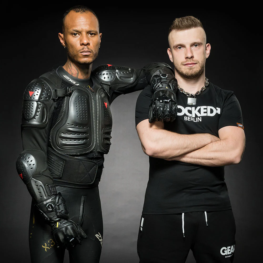 GEAR SHIRT LOCKED - Image 3