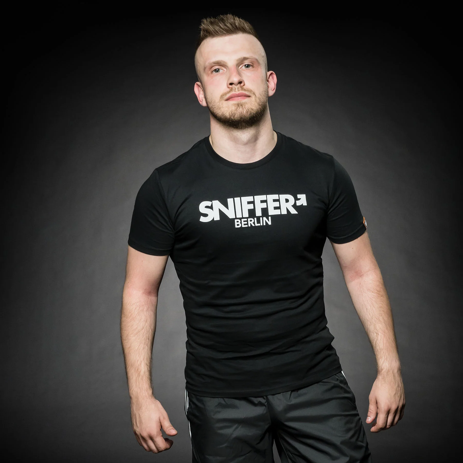 GEAR SHIRT SNIFFER