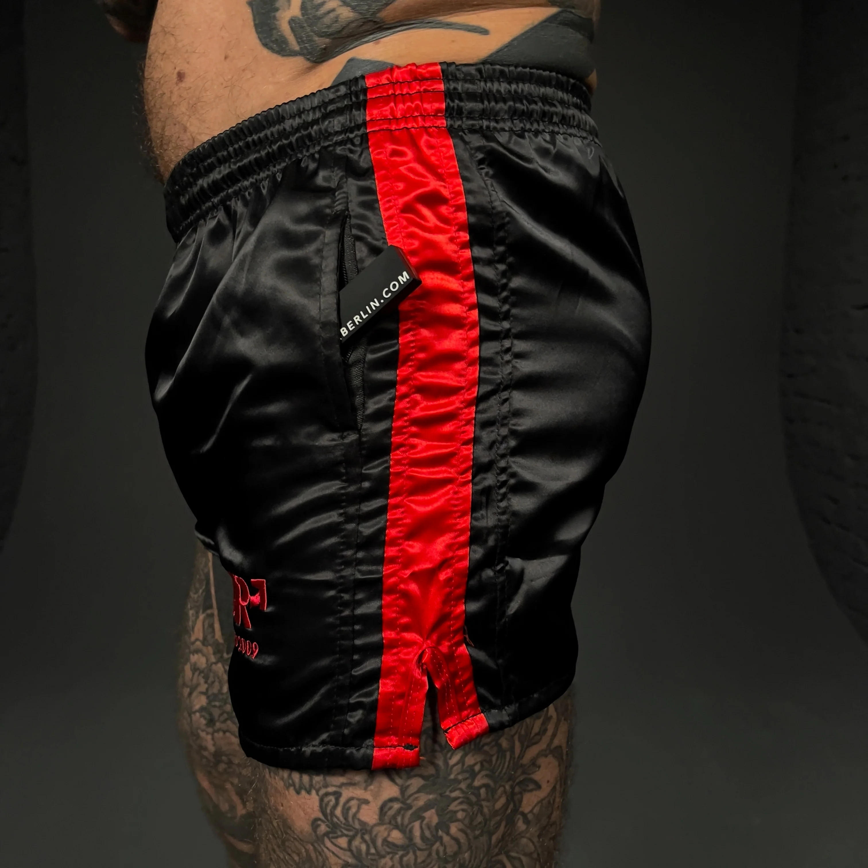 KINKSTER SHORT NYLON BLK/RED - Image 4