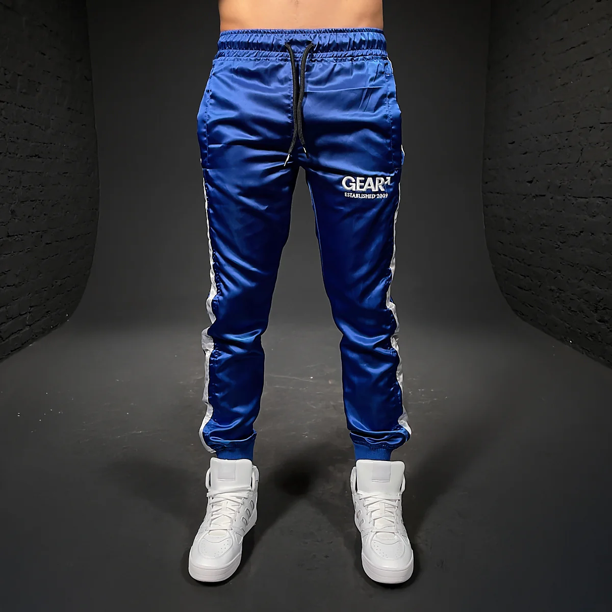 TRACK PANTS