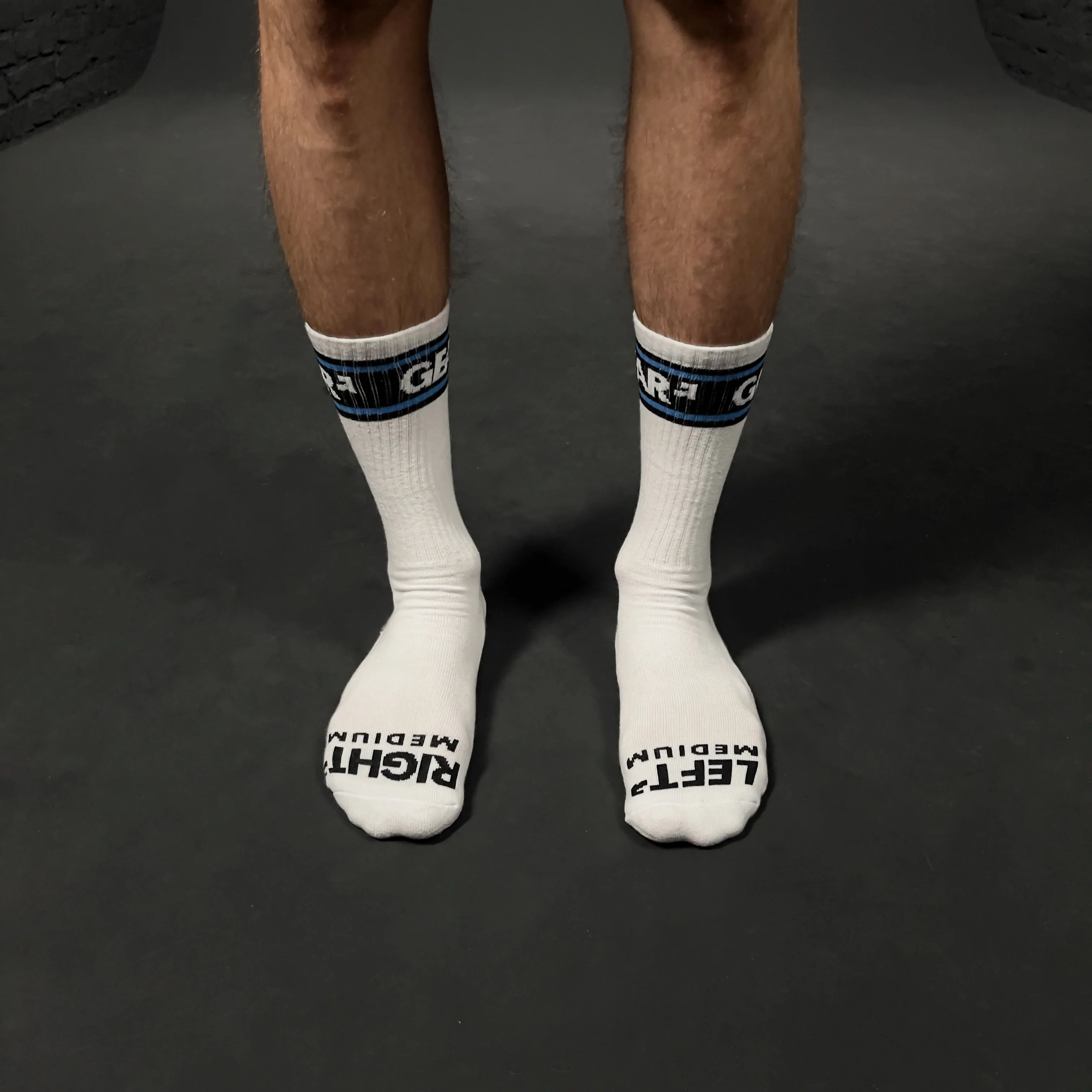 SMELLY SOCKS WHT/BLUE - Image 4