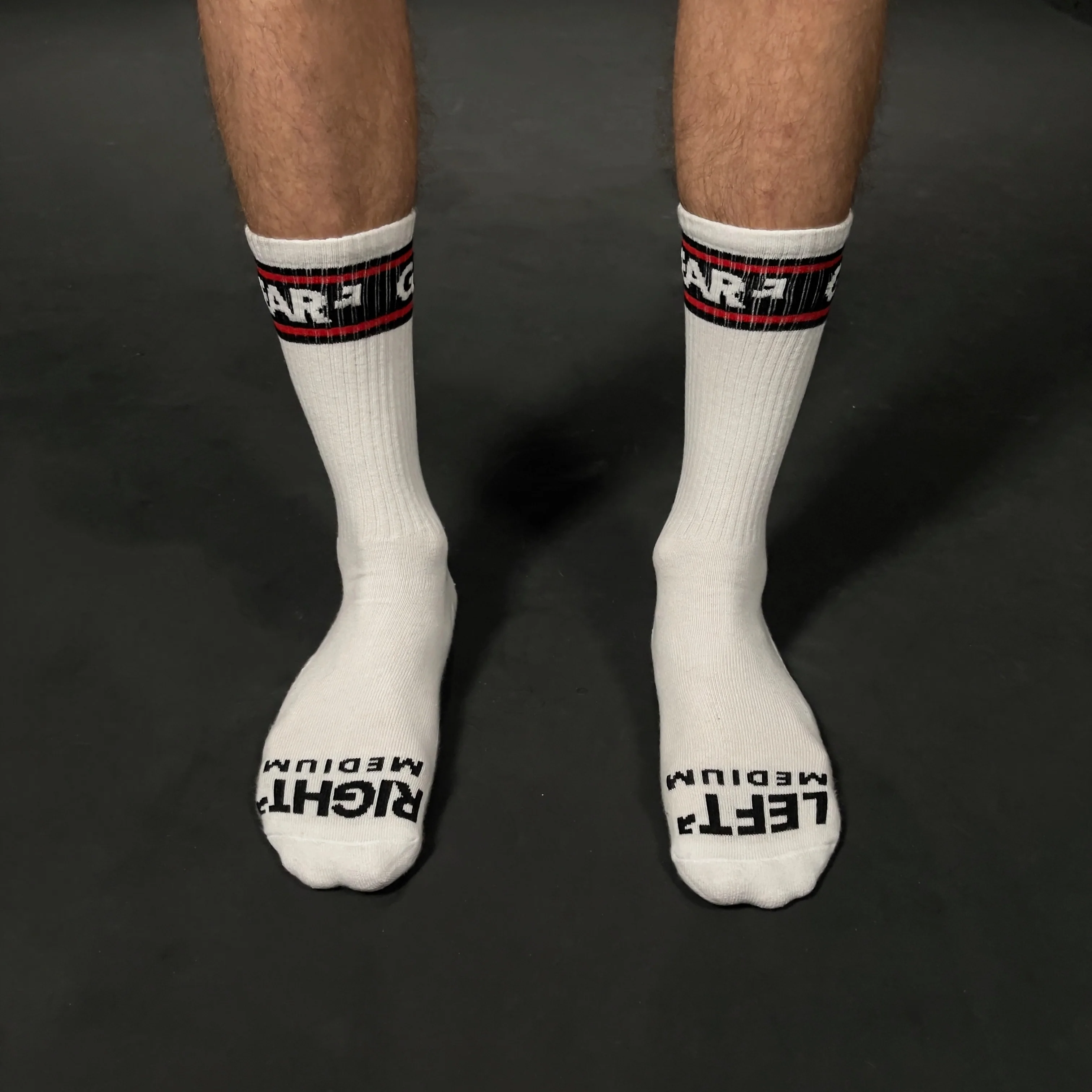 SMELLY SOCKS WHT/RED - Image 3